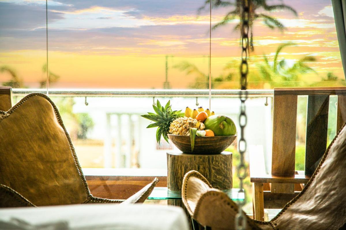 Hotel Infinity Of Sri Lanka Paiyagala Exterior foto